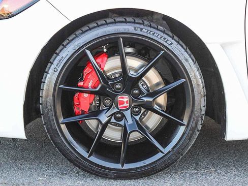 Certified 2023 Honda Civic Type R image 9