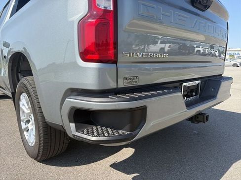 Used 2026 Chevrolet Silverado 1500 RST AWD/4WD image 21