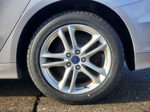 Used 2018 Ford Fusion S image 29