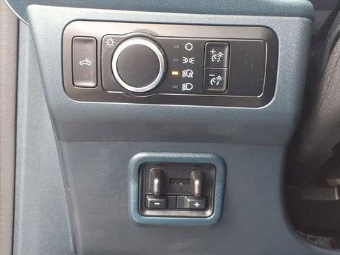 Used 2024 Ford Maverick Lariat w/ Black Appearance Package image 17