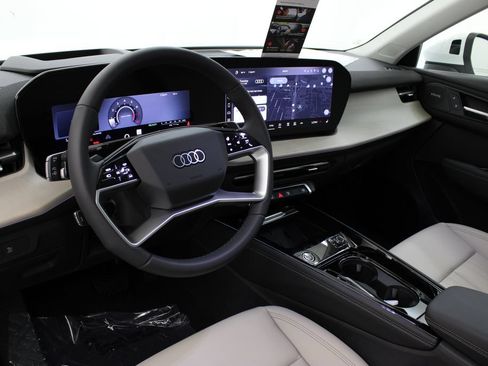 New 2026 Audi Q3 quattro 2.0T AWD/4WD image 16