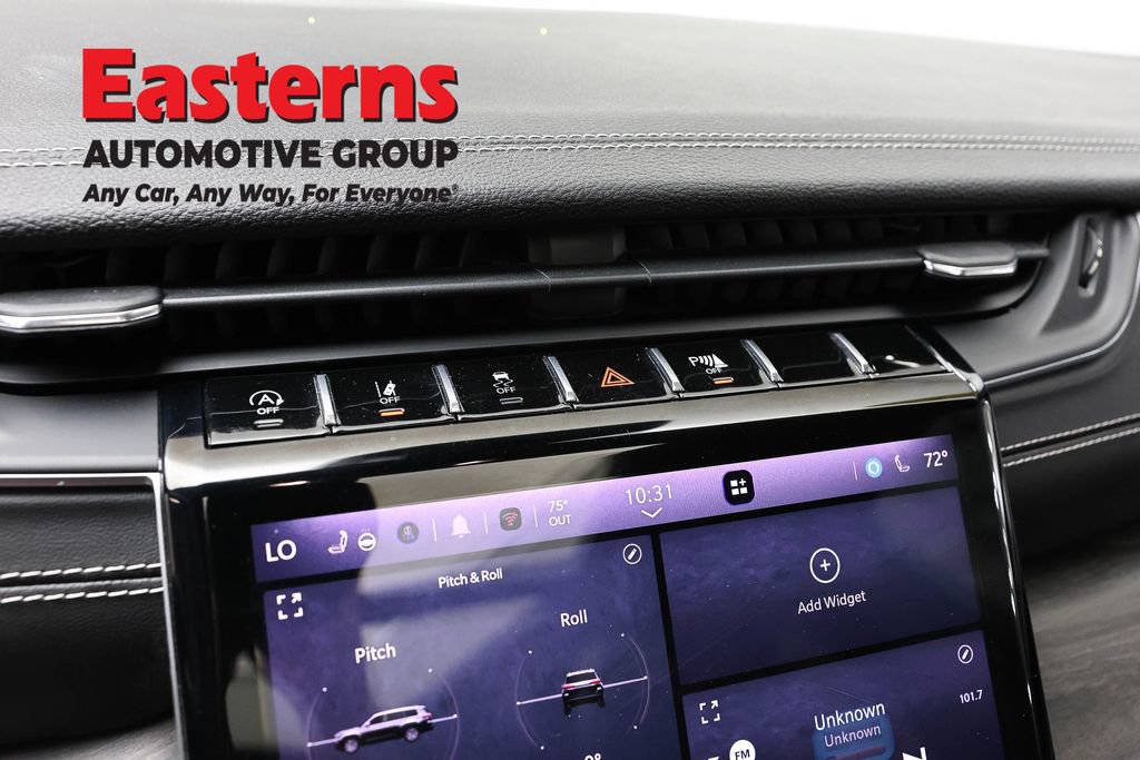 Used 2024 Jeep Grand Cherokee L Limited w/ Luxury Tech Group II AWD/4WD image 22
