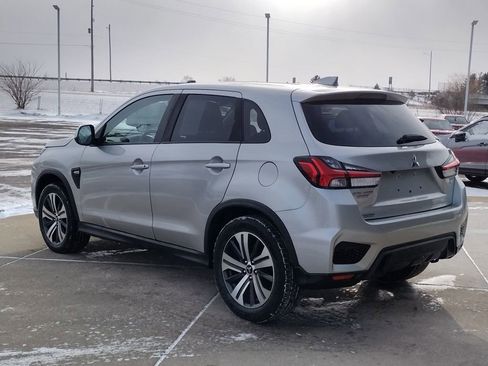 Used 2021 Mitsubishi Outlander Sport ES image 16