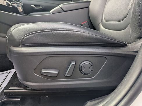 Used 2025 Hyundai Santa Cruz SEL image 14