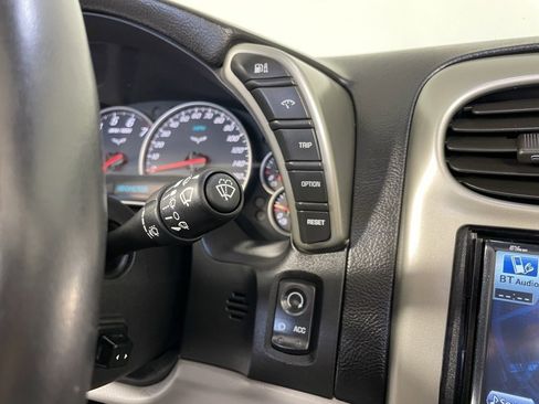 Used 2005 Chevrolet Corvette Convertible w/ Preferred Equipment Group image 36