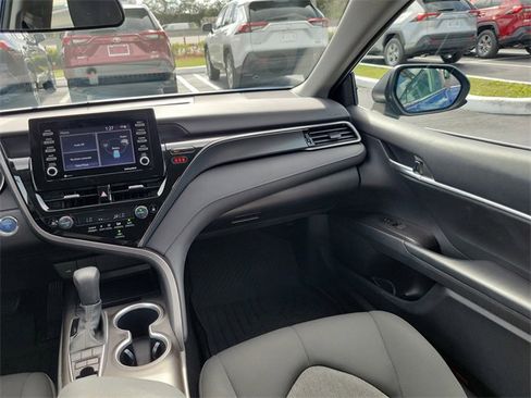 Used 2023 Toyota Camry LE image 16