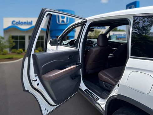 Used 2025 Honda Passport EX-L image 28