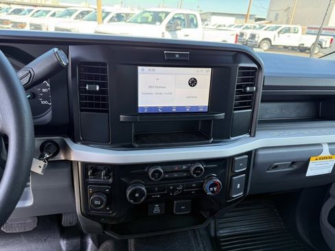 New 2026 Ford F550 4x4 Crew Cab image 9