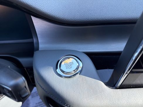 Used 2020 Lincoln Aviator Reserve w/ Equipment Group 202A image 19