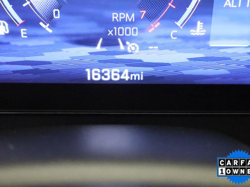 Used 2025 Chevrolet Traverse Z71 w/ Driver Confidence Package image 18