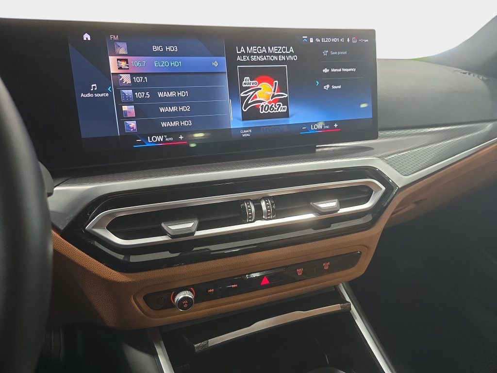 Certified 2023 BMW 330i Sedan w/ M Sport Package RWD image 13