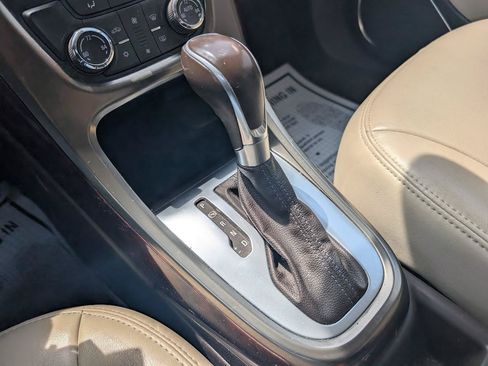 Used 2014 Buick Verano FWD image 20