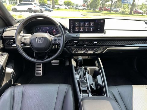 Certified 2023 Honda Accord Sport image 11