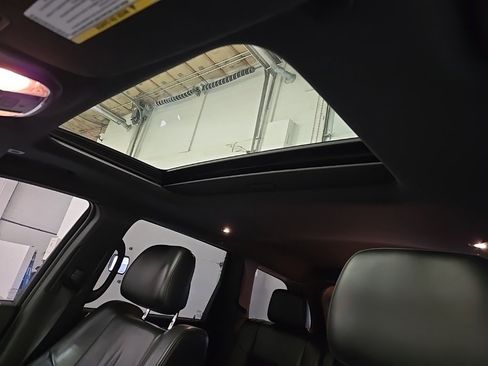 Used 2018 Jeep Grand Cherokee Altitude image 22