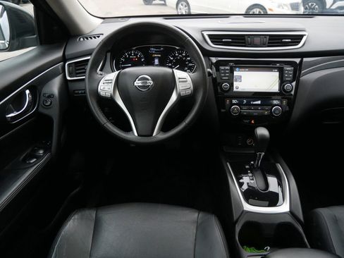 Used 2015 Nissan Rogue SL w/ SL Premium Package image 12
