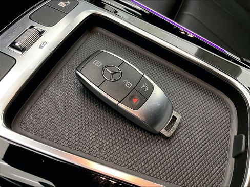 Certified 2024 Mercedes-Benz EQB 250+ image 12