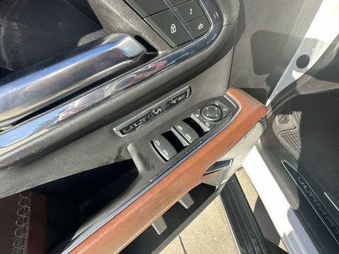 Used 2024 GMC Sierra 1500 Denali Ultimate image 24