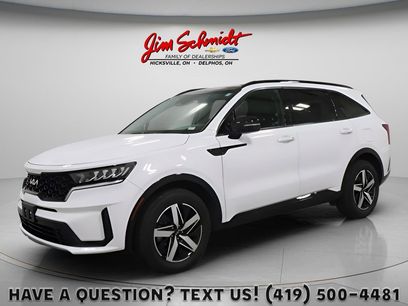 Used 2022 Kia Sorento S w/ Panoramic Sunroof Package