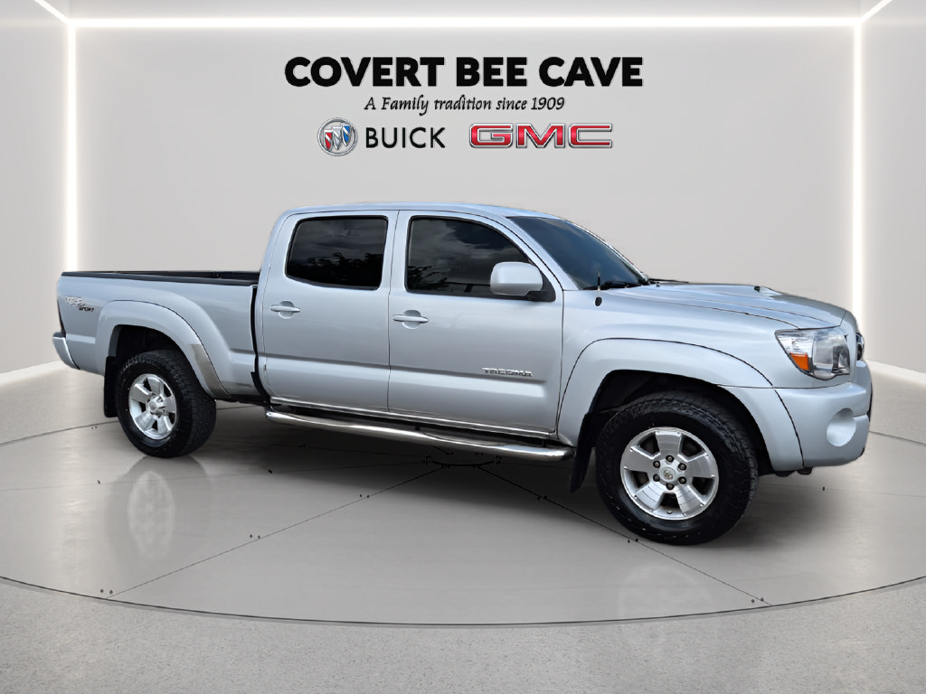 Used 2011 Toyota Tacoma PreRunner w/ TRD Sport Pkg w/JBL Audio RWD image 12