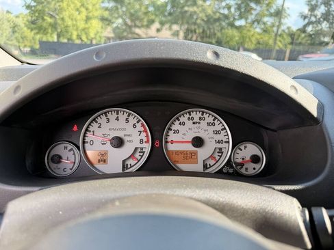 Used 2012 Nissan Xterra PRO-4X w/ Pro-4x Leather Pkg AWD/4WD image 9