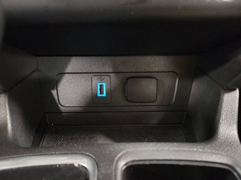 Used 2018 Ford Escape SE AWD/4WD image 19