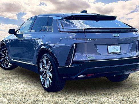 Certified 2024 Cadillac Lyriq Luxury w/ Nappa Leather Package RWD image 4