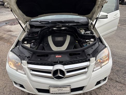 Used 2011 Mercedes-Benz GLK 350 4MATIC image 22
