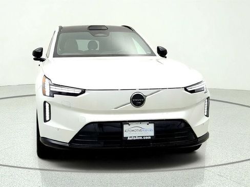 Used 2025 Volvo EX90 Plus AWD/4WD image 2