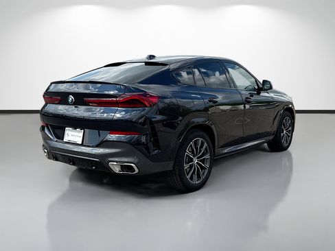 Used 2026 BMW X6 xDrive40i image 3