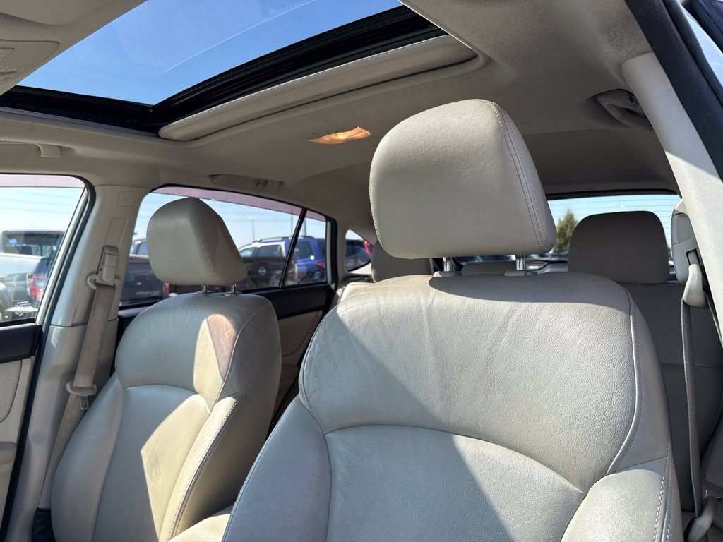 Used 2014 Subaru Crosstrek 2.0i Limited AWD/4WD image 18