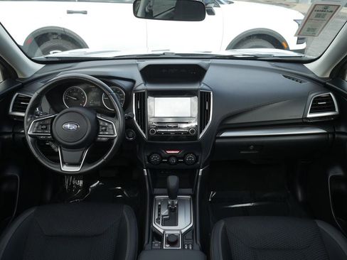 Used 2022 Subaru Forester Premium AWD/4WD image 42
