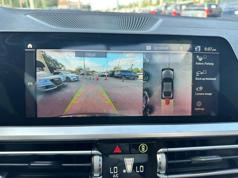 Used 2021 BMW 440i xDrive Coupe w/ Premium Package image 33