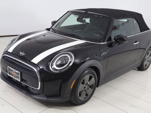 Used 2022 MINI Cooper Convertible image 24