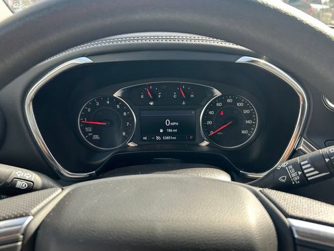Used 2025 Chevrolet Blazer LT AWD/4WD image 12