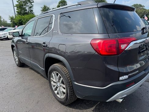 Used 2017 GMC Acadia SLE AWD/4WD image 10