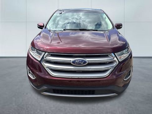 Used 2017 Ford Edge Titanium w/ Equipment Group 301A AWD/4WD image 6