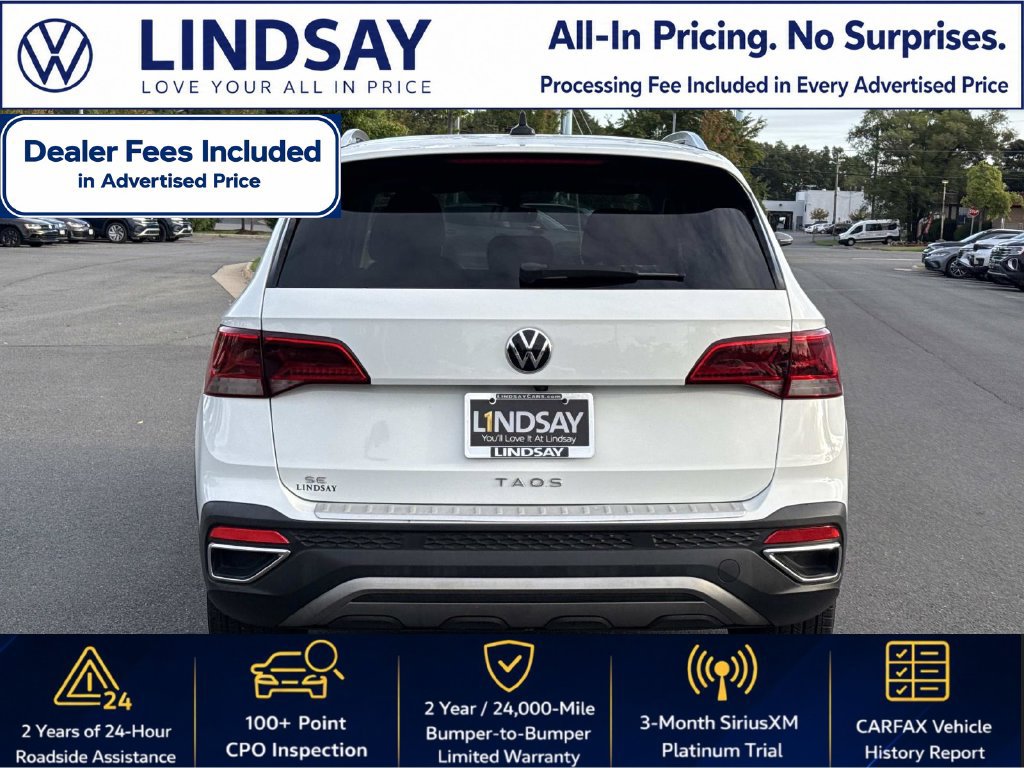 Used 2023 Volkswagen Taos SE w/ Panoramic Sunroof Package FWD image 4