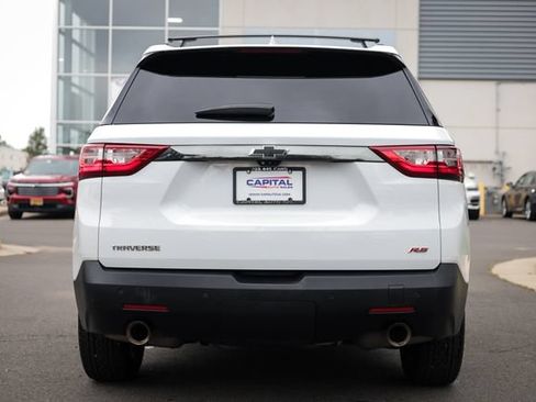 Used 2020 Chevrolet Traverse RS FWD image 11