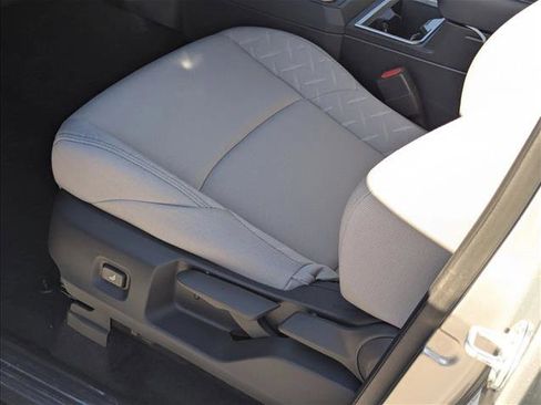 New 2025 Toyota Tacoma SR5 image 4