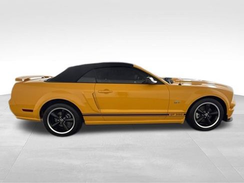 Used 2007 Ford Mustang GT Premium RWD image 8