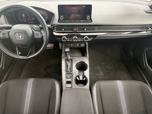 Certified 2022 Honda Civic Sport image 2