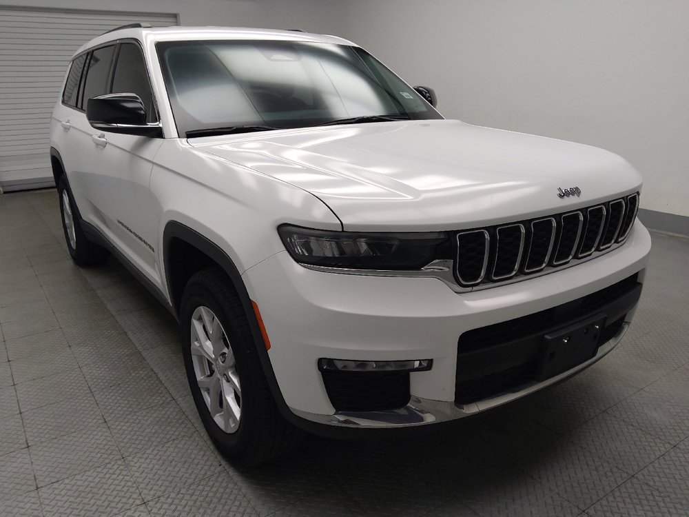 Used 2023 Jeep Grand Cherokee L Limited AWD/4WD image 13