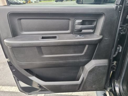 Used 2019 RAM 1500 Express w/ Wheel & Sound Group AWD/4WD image 16