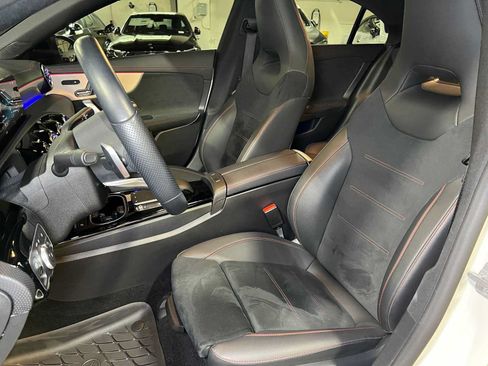 Used 2023 Mercedes-Benz CLA 250 4MATIC image 24