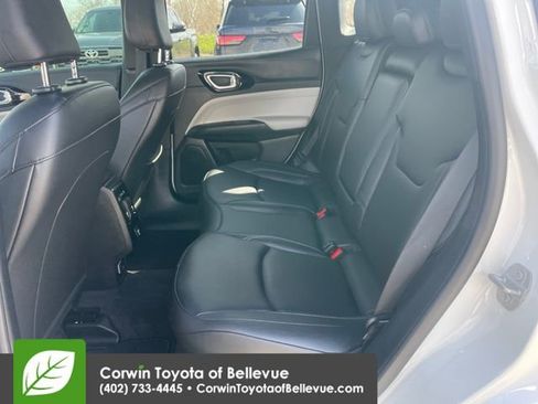 Used 2025 Jeep Compass Limited AWD/4WD image 25