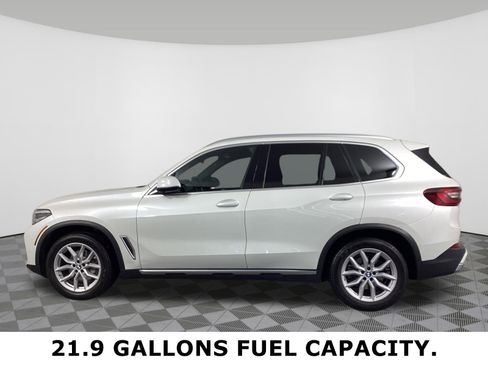 Used 2021 BMW X5 xDrive40i w/ Premium Package 2 image 8