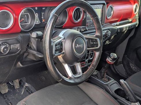 Used 2018 Jeep Wrangler Unlimited Rubicon image 10