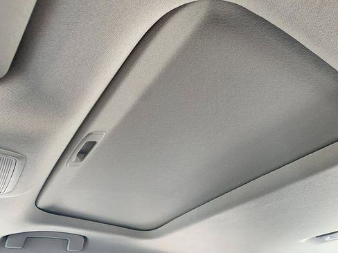 New 2026 Nissan Sentra SV w/ SV Convenience Package image 20