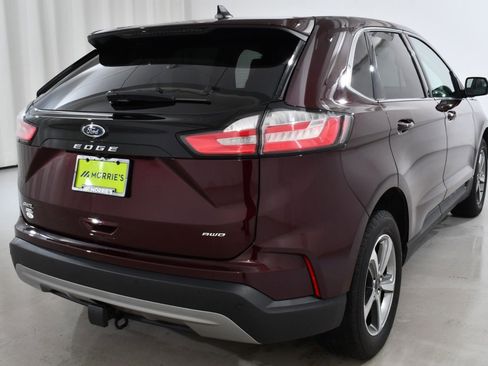 Used 2024 Ford Edge SEL w/ Convenience Package image 12