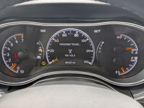 Used 2021 Jeep Grand Cherokee Limited AWD/4WD image 36